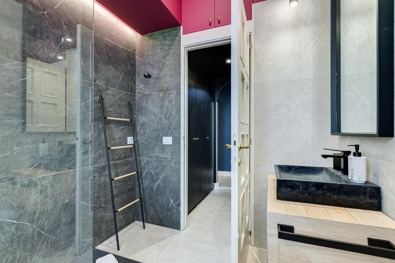 Hotel Vivilo Roma Trevi - Luxury Experience - Private Jacuzzi On Terrace - Insane View Extérieur photo